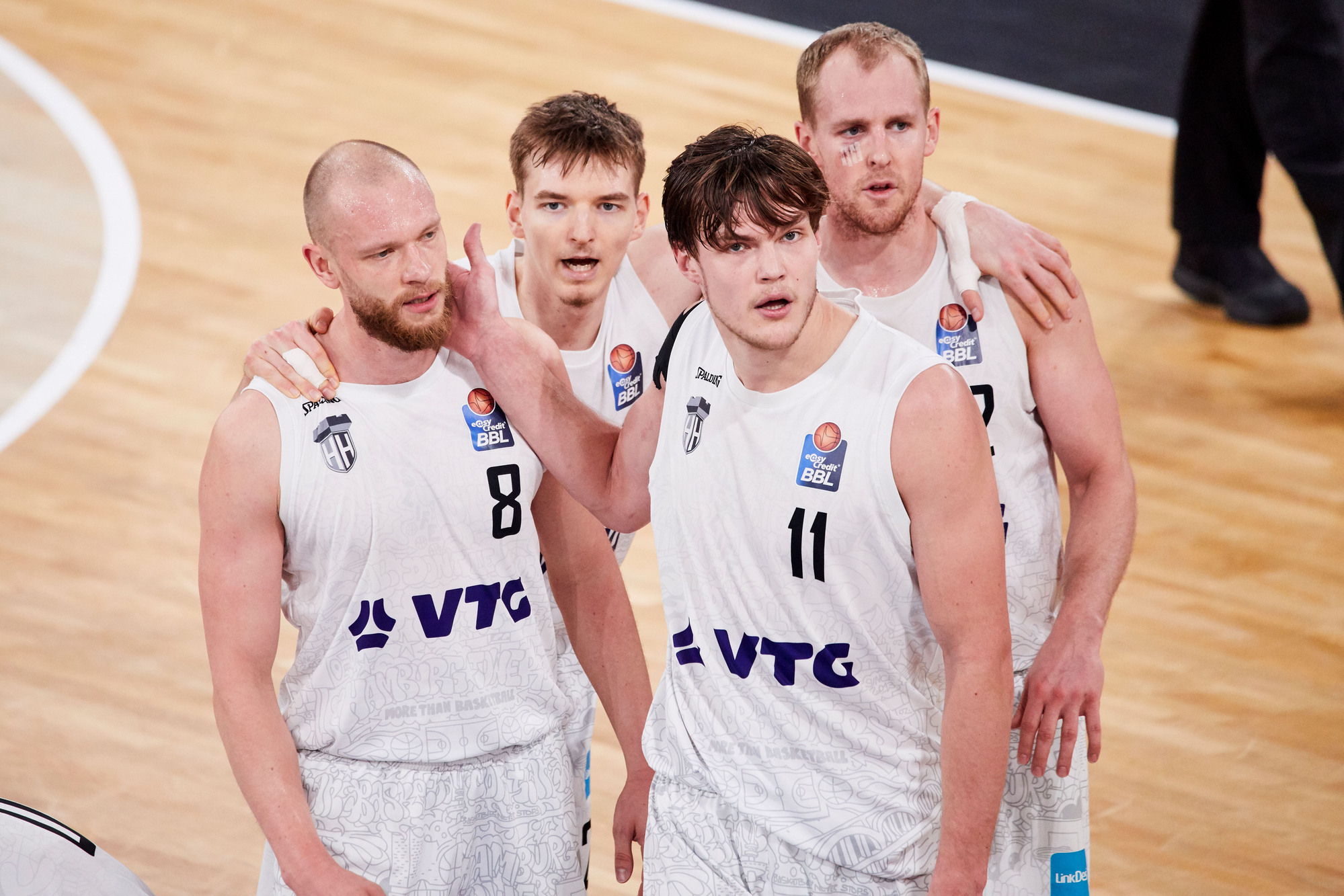 Vier Hamburger Spieler in Nahaufnahme