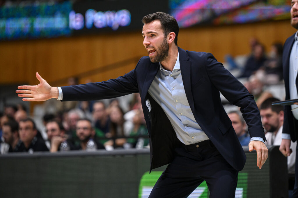 Anweisungen von Head Coach Benka Barloschky in Badalona
