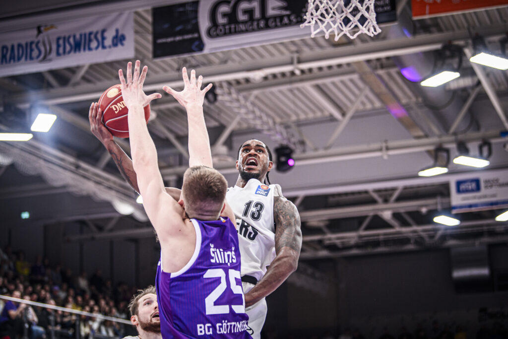 VJ King am Korb in Göttingen