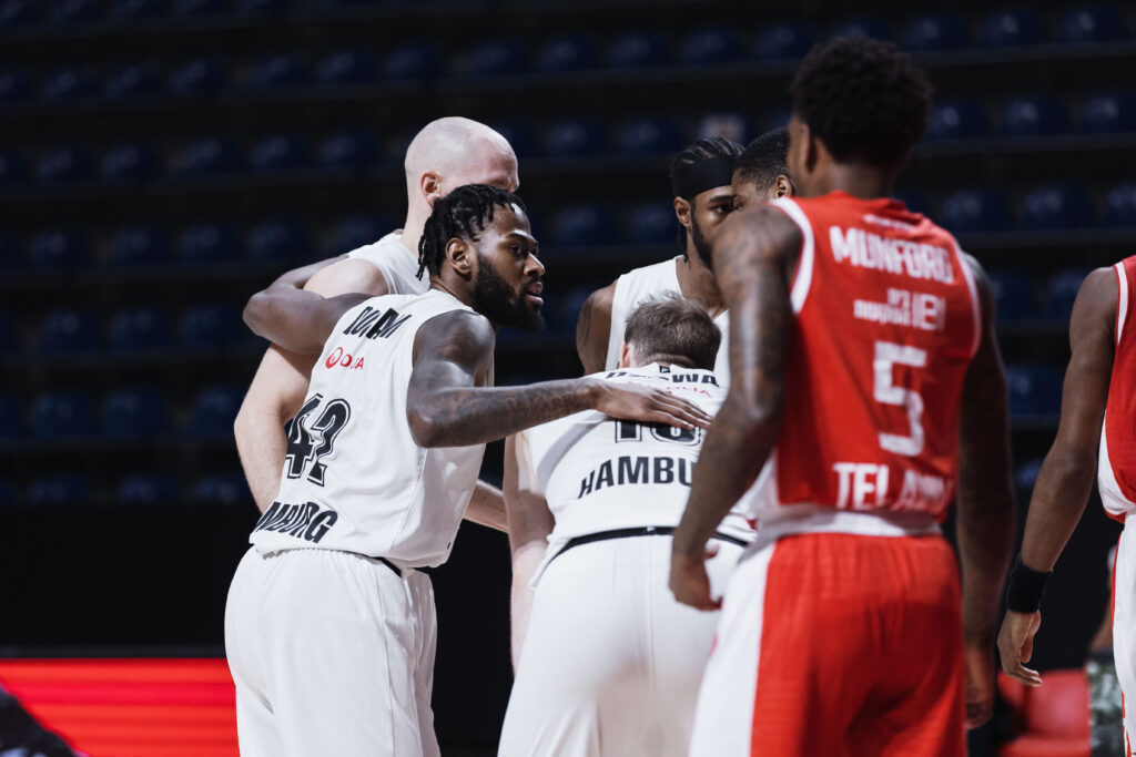Team Huddle gegen Tel Aviv in Belgrad