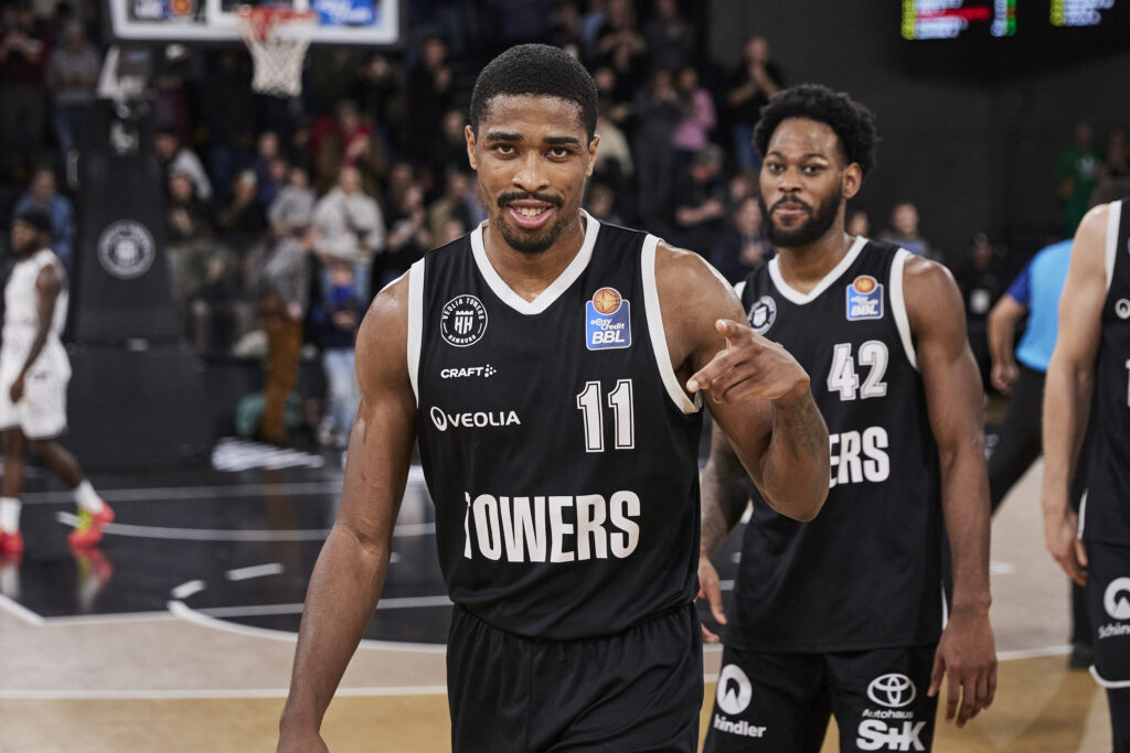 Jubel Will Christmas gegen Braunschweig