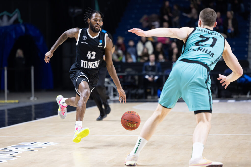 Drive Aljami Durham in Vilnius