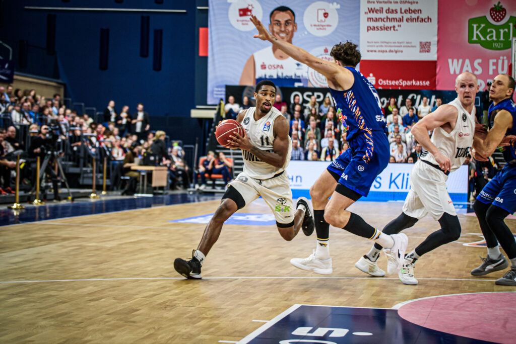 Will Christmas am Ball in Rostock