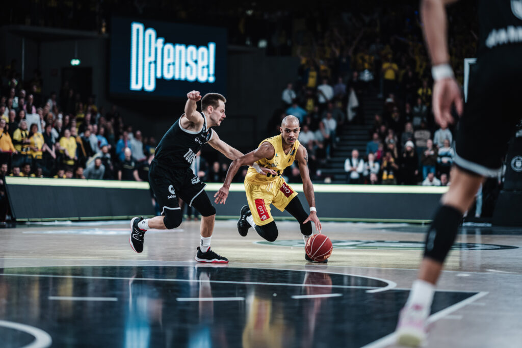 Nico Brauner Defensive gegen Oldenburg