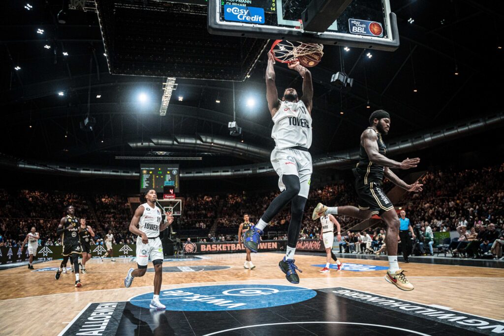 Dunk VJ King In Braunschweig