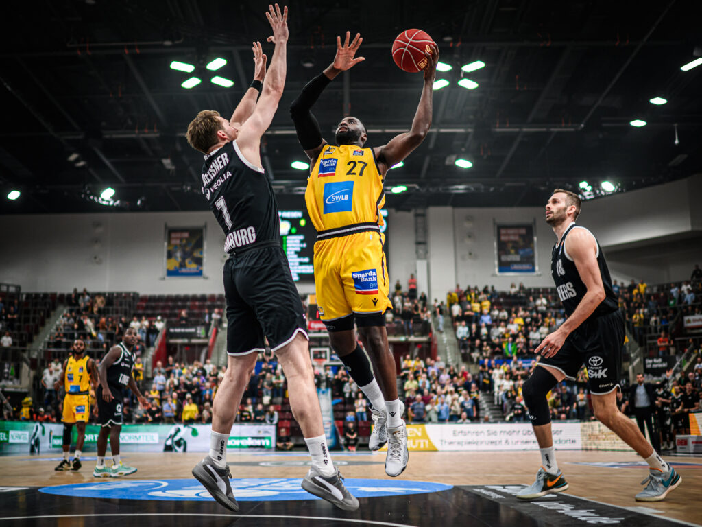 Eddy Edigin beim Abschluss in Ludwigsburg