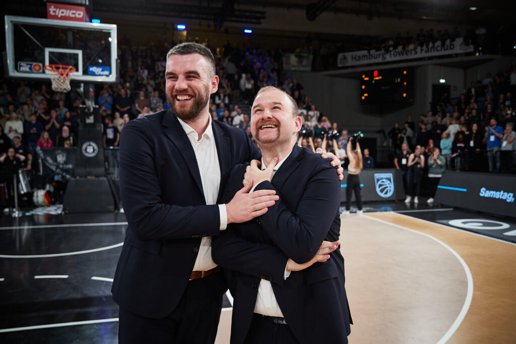 Stefan Grassegger zusammen mit Co-Trainer Stanley Witt