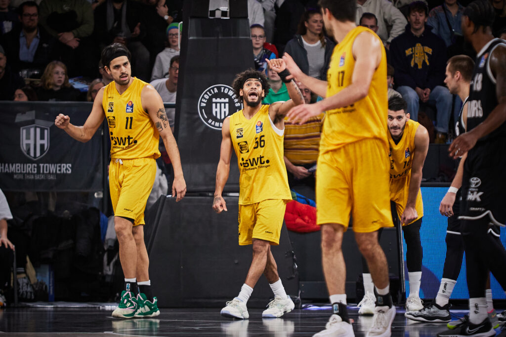Tübinger Topscorer Jhivvan Jackson gegen Tübingen