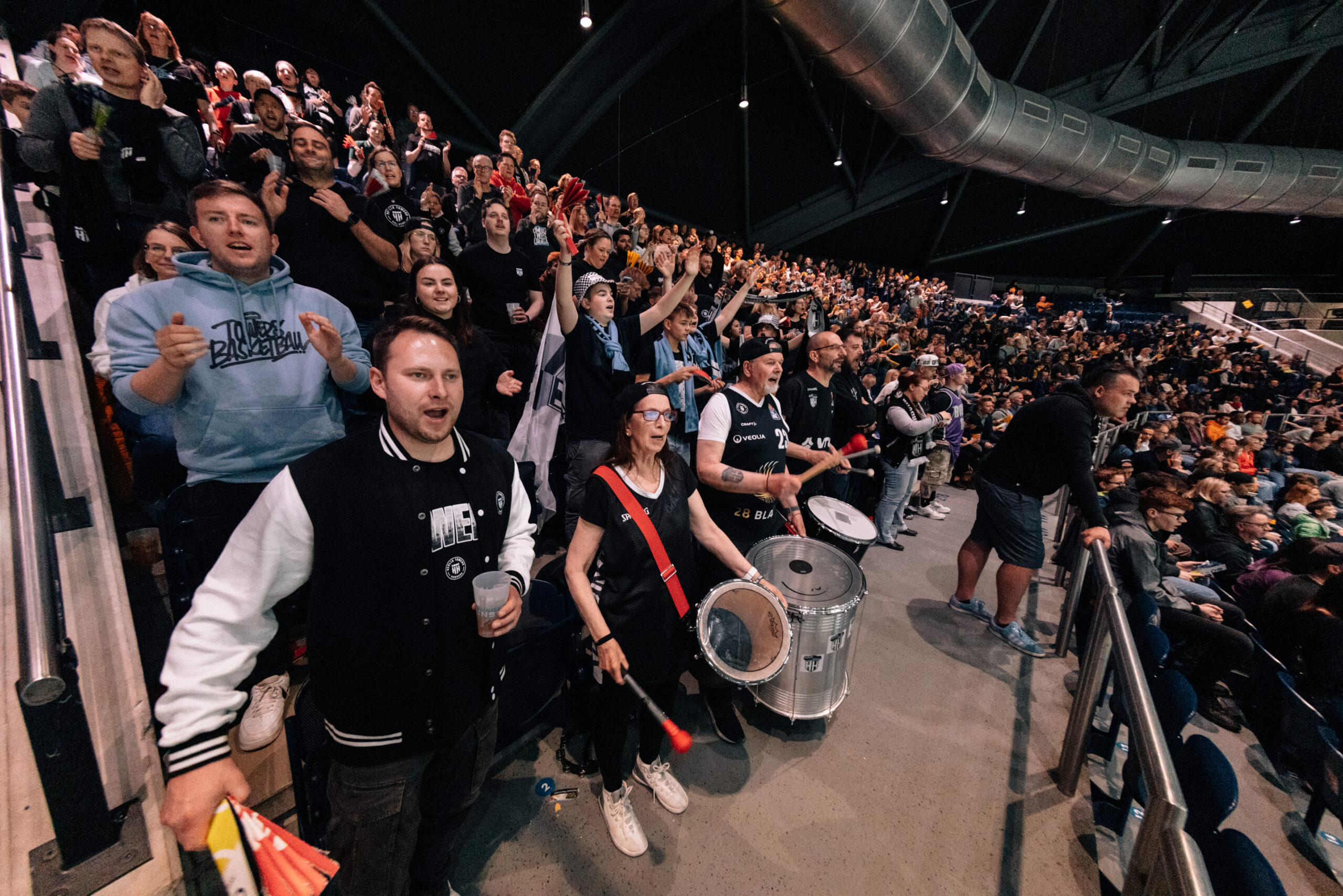 Towers-Fans beim Auswärtsspiel in Braunschweig