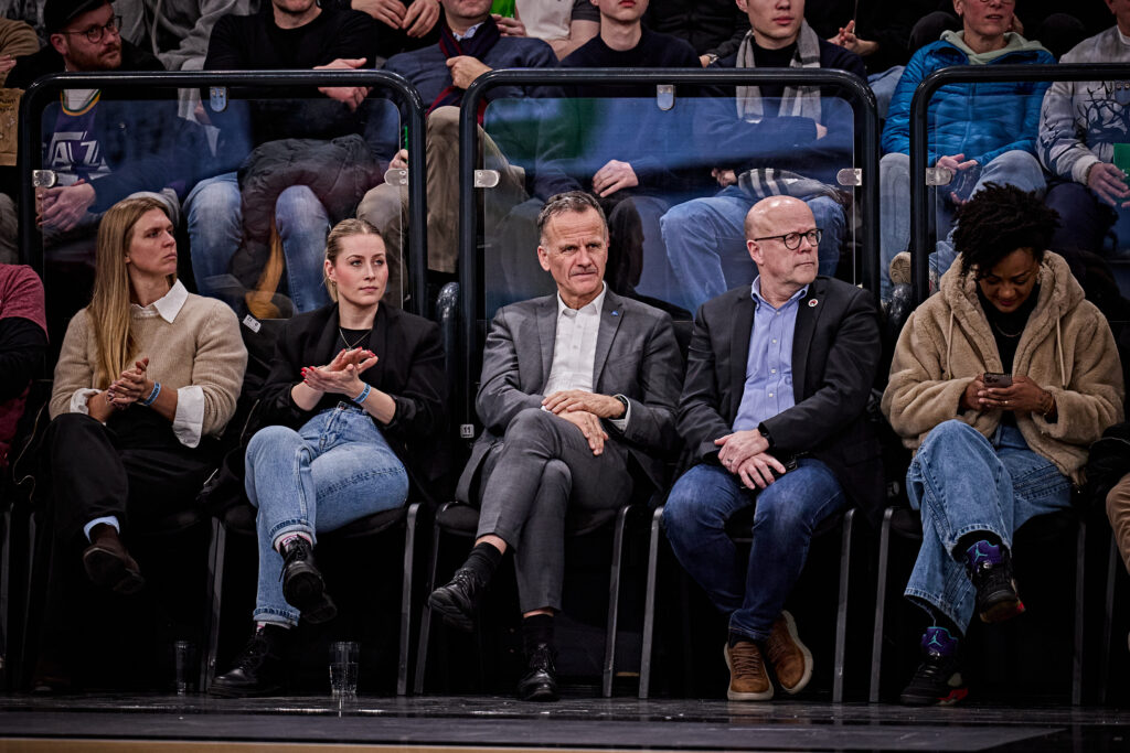 Pia Wilke, Christoph Holstein, Boris Schmidt am Spielfeldrand
