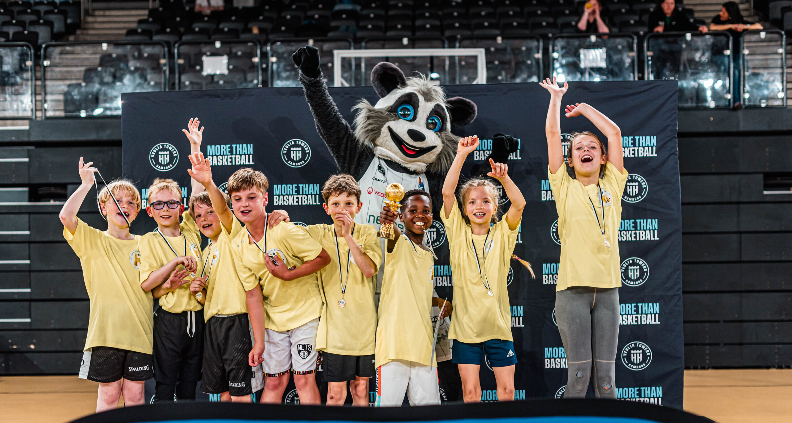 Strahlende Gesichter beim Grundschulliga-Finale